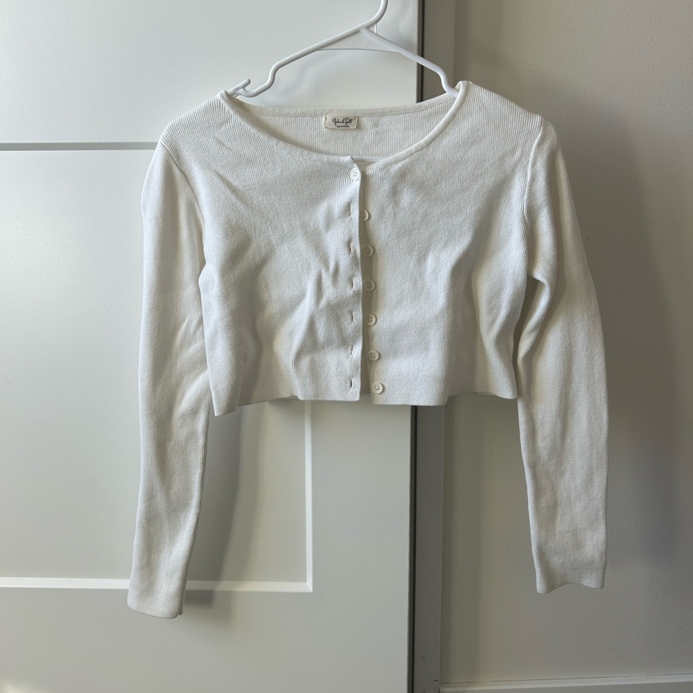 John Galt Women's White Cropped Sweater